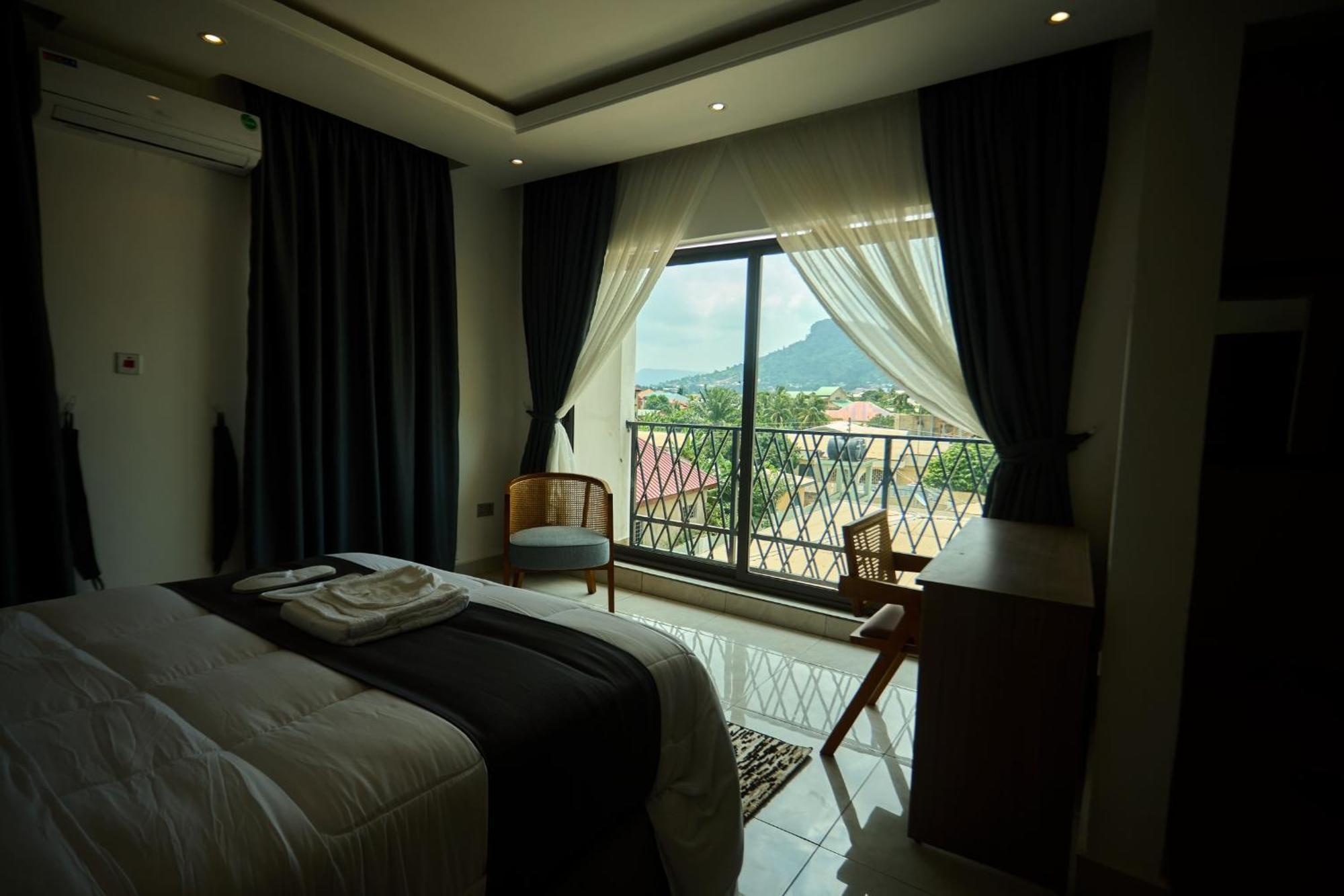Aiden Homes And Apartments Hotel Koforidua Εξωτερικό φωτογραφία