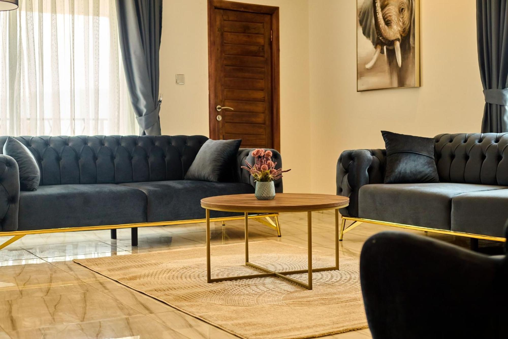 Aiden Homes And Apartments Hotel Koforidua Εξωτερικό φωτογραφία