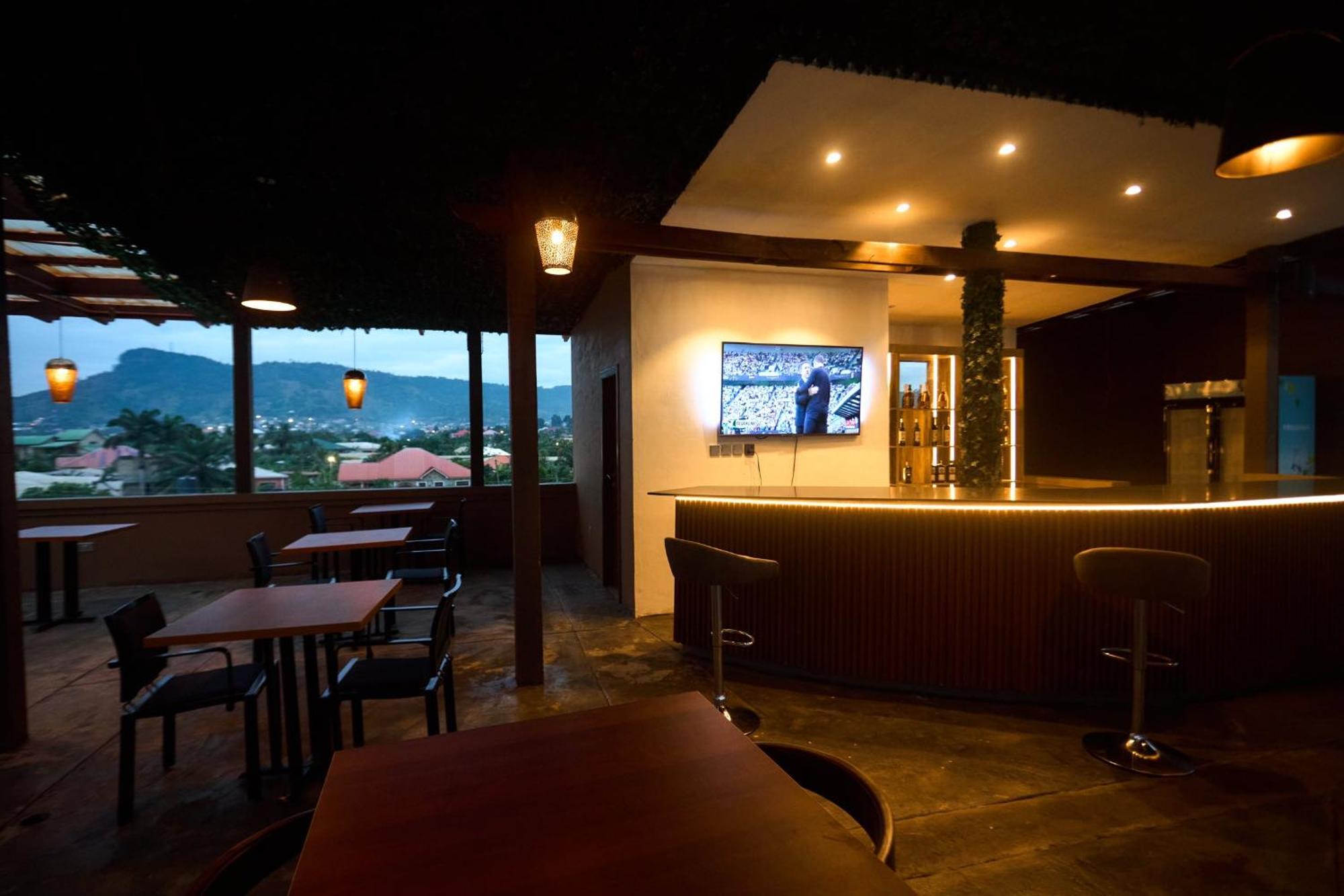 Aiden Homes And Apartments Hotel Koforidua Εξωτερικό φωτογραφία