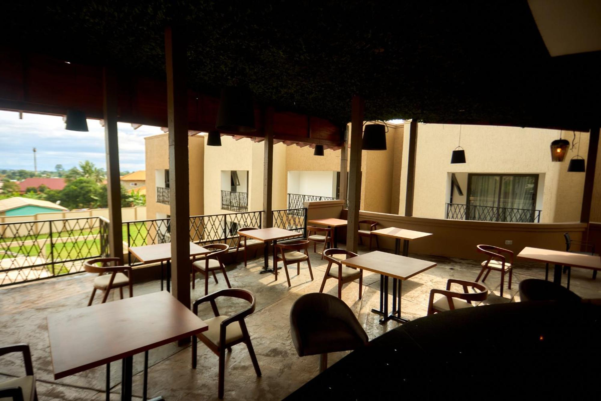 Aiden Homes And Apartments Hotel Koforidua Εξωτερικό φωτογραφία