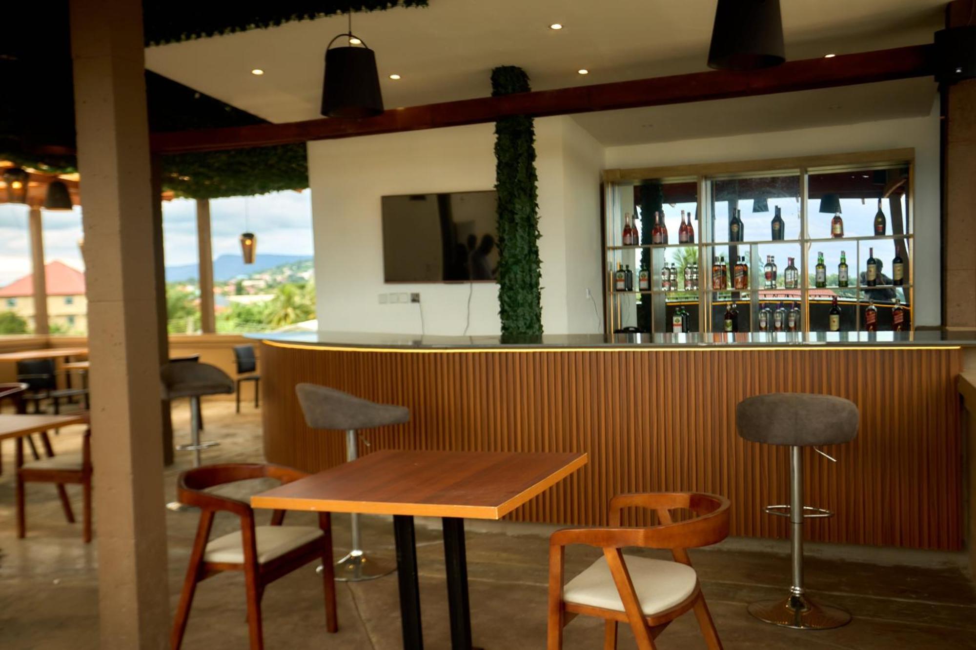 Aiden Homes And Apartments Hotel Koforidua Εξωτερικό φωτογραφία