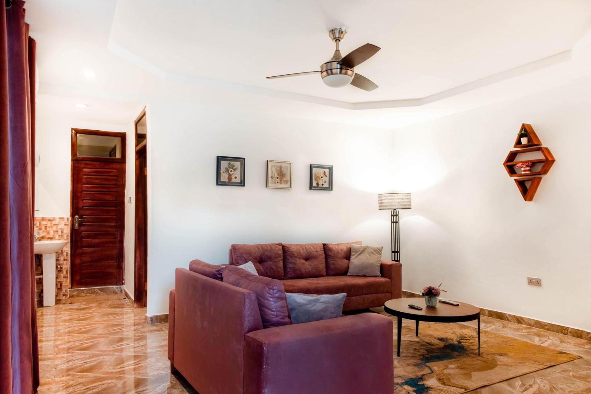 Aiden Homes And Apartments Hotel Koforidua Εξωτερικό φωτογραφία