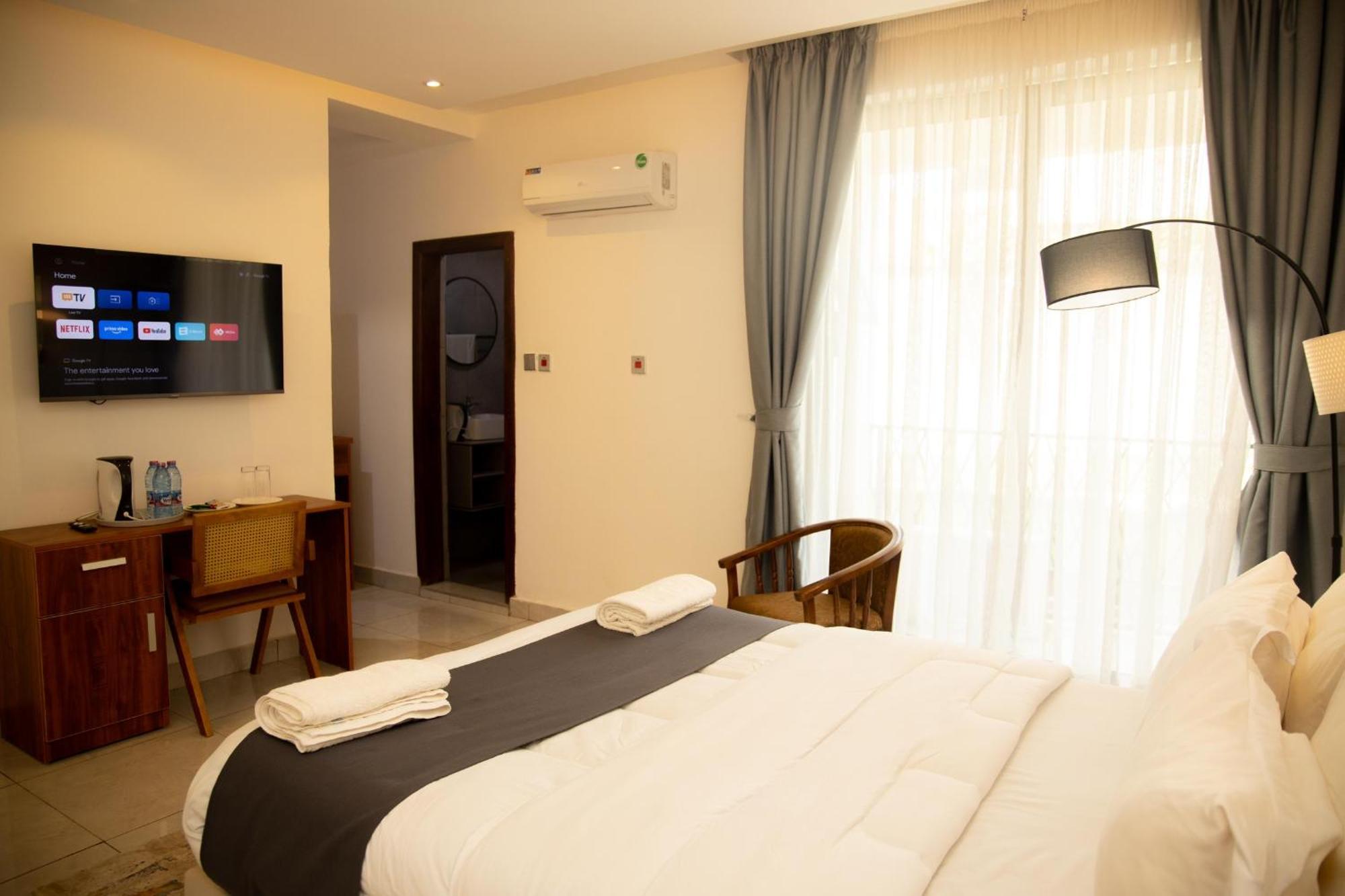 Aiden Homes And Apartments Hotel Koforidua Εξωτερικό φωτογραφία