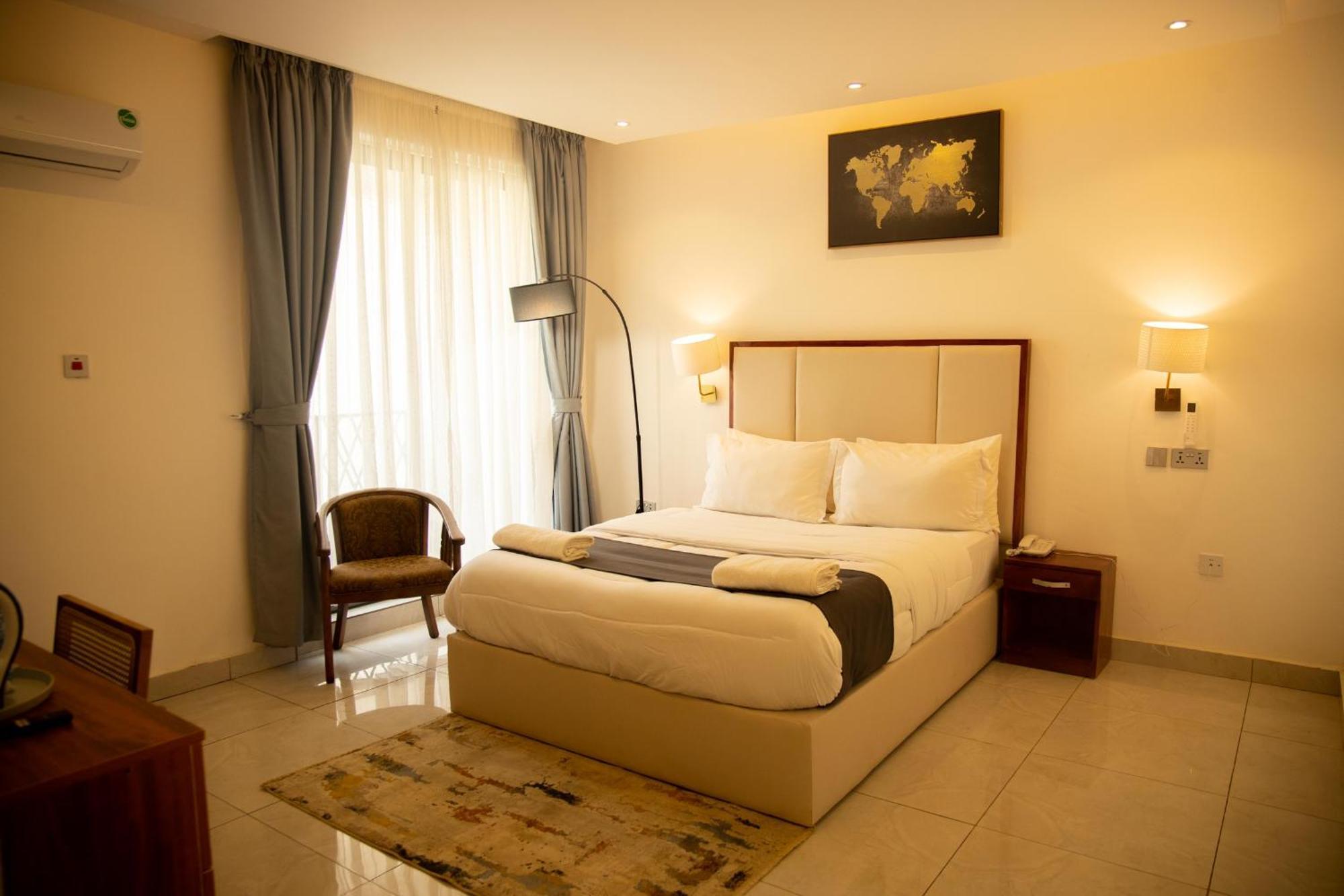 Aiden Homes And Apartments Hotel Koforidua Εξωτερικό φωτογραφία