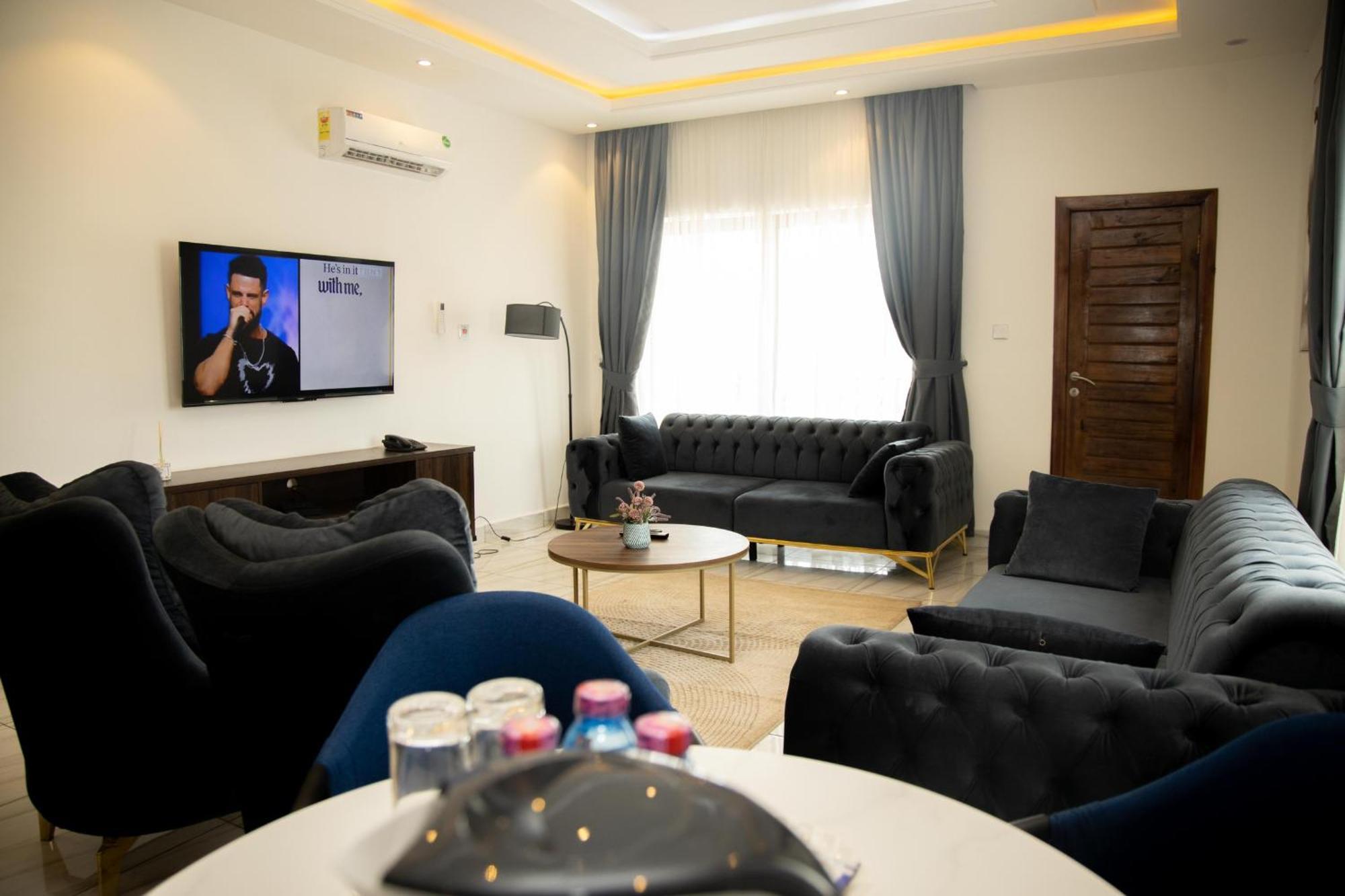 Aiden Homes And Apartments Hotel Koforidua Εξωτερικό φωτογραφία