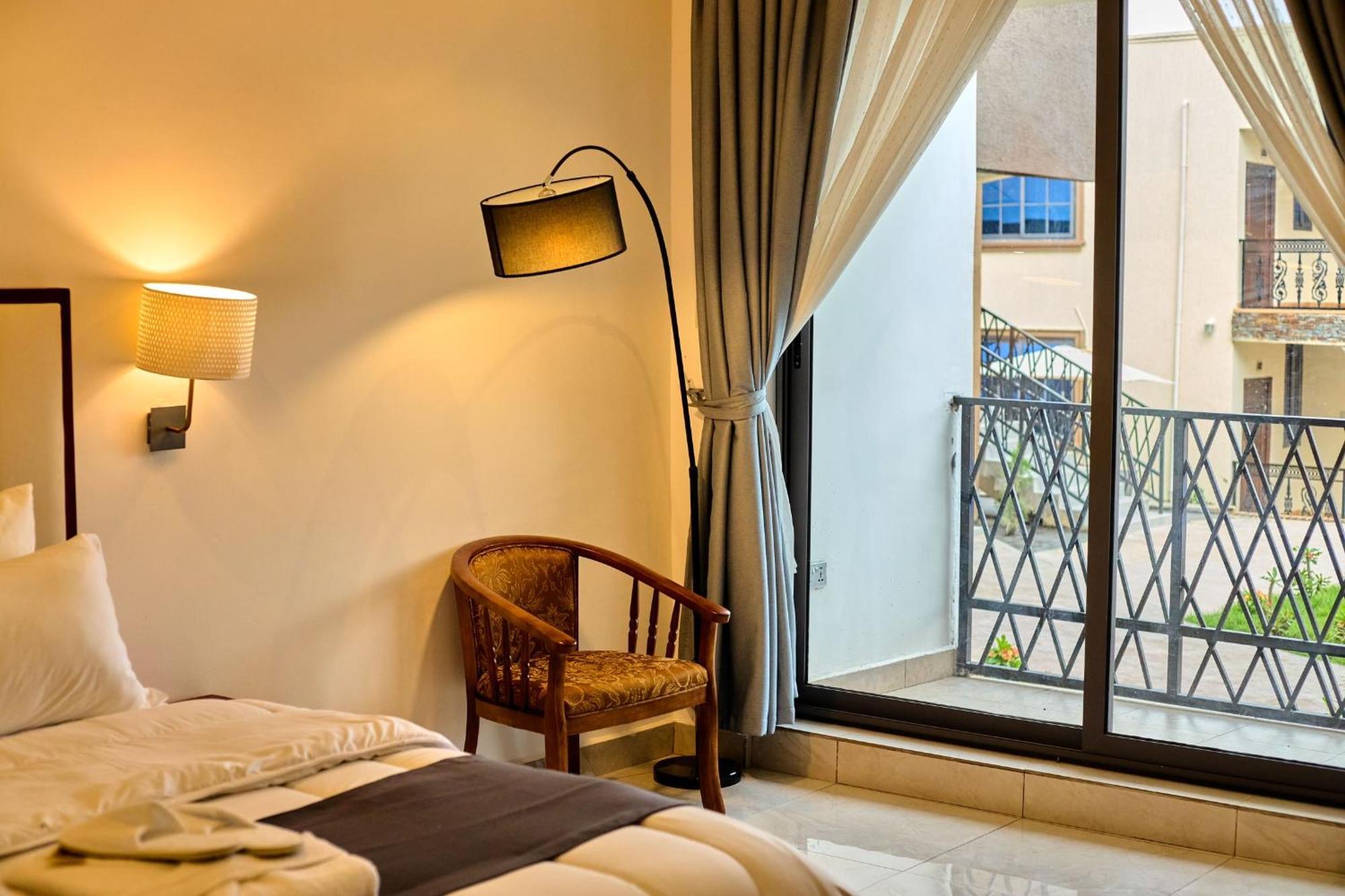 Aiden Homes And Apartments Hotel Koforidua Εξωτερικό φωτογραφία
